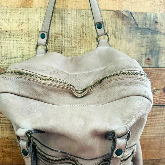 Sundance Made In Italy Genuine Leather Shoulder/Crossbody Bag - Picture 6 of 15